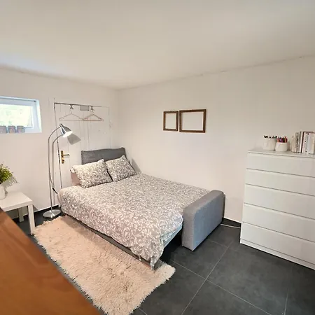 Sip & Sleep - A Vineyard Microhome Experience *