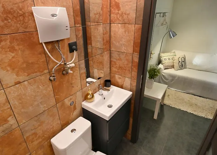 Sip & Sleep - A Vineyard Microhome Experience * Kekito Pusta