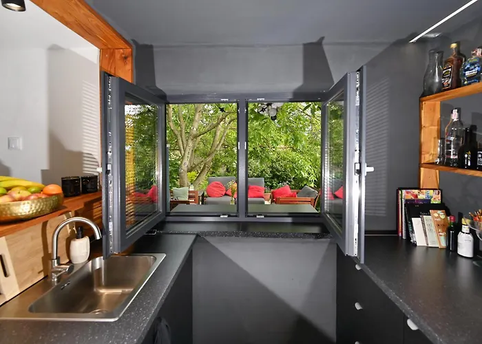 Sip & Sleep - A Vineyard Microhome Experience Casa vacanze *